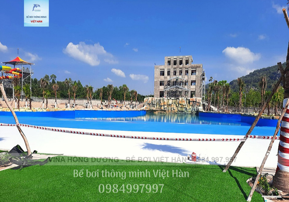 Thi công bể bơi tại Bình Phước bằng liner PVC